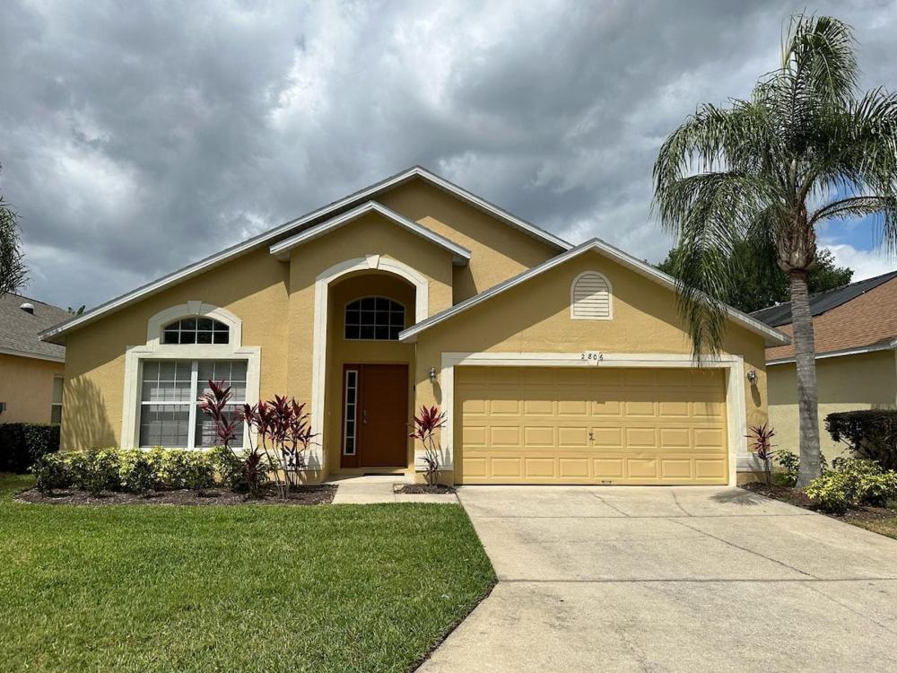 Beautiful Villa Near Disney Private Pool